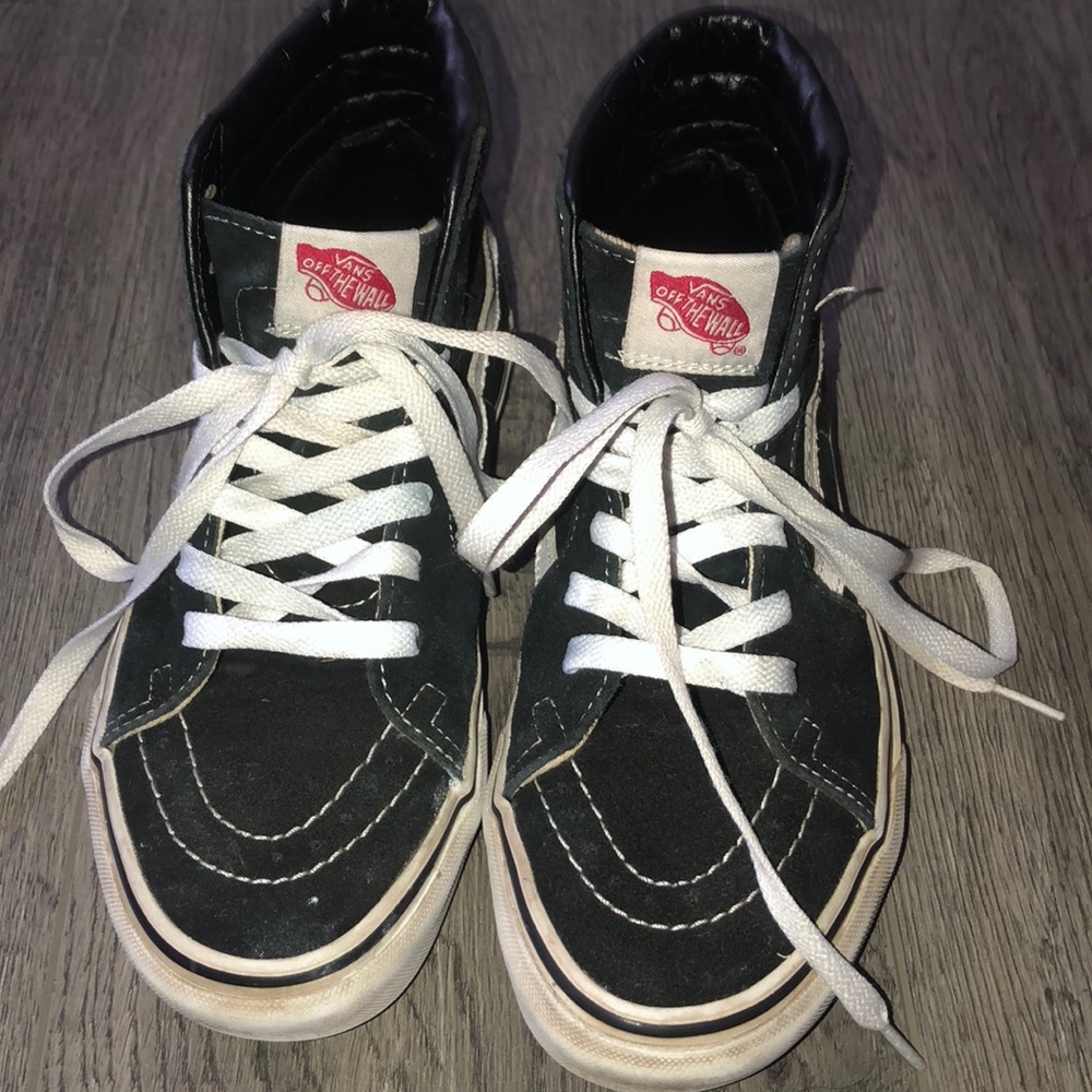 Women’s Sk8-hi Vans🖤